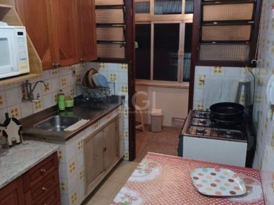 Apartamento à venda com 90m², 3 quartos no bairro Vila Ipiranga em Porto Alegre - Foto 4