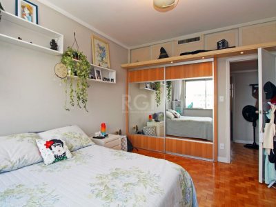 Apartamento à venda com 207m², 4 quartos, 1 vaga no bairro Centro Histórico em Porto Alegre - Foto 19