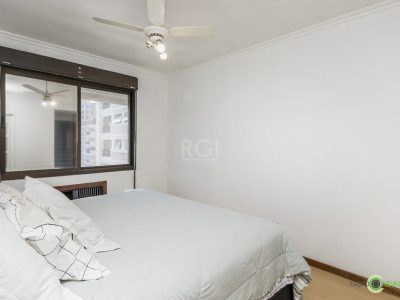 Duplex à venda com 190m², 3 quartos, 1 suíte, 1 vaga no bairro Mont Serrat em Porto Alegre - Foto 28