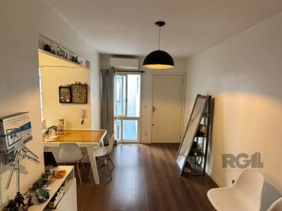 Apartamento à venda com 57m², 2 quartos no bairro Higienópolis em Porto Alegre - Foto 4