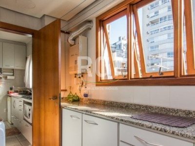 Apartamento à venda com 200m², 4 quartos, 1 suíte, 3 vagas no bairro Bela Vista em Porto Alegre - Foto 26