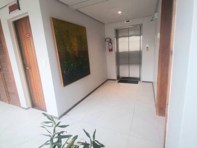 Conjunto/Sala à venda com 100m² no bairro Moinhos de Vento em Porto Alegre - Foto 17