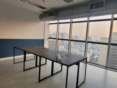 Conjunto/Sala à venda com 273m² no bairro Centro Histórico em Porto Alegre - Foto 14