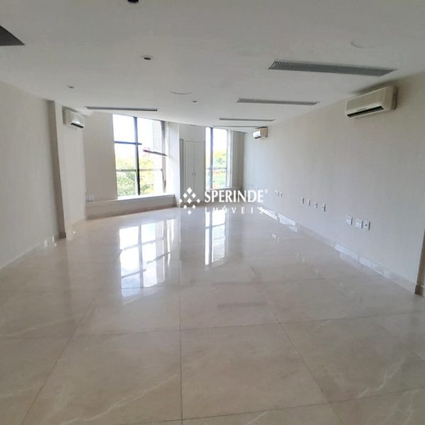 Sala para alugar com 153m² no bairro Rio Branco em Porto Alegre - Foto 1