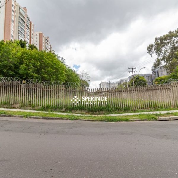 Terreno para alugar com 5.900m² no bairro Jardim do Salso em Porto Alegre - Foto 1