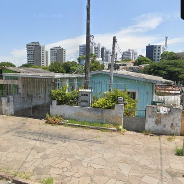 Casa para alugar com 158m², 4 quartos no bairro Vila Jardim em Porto Alegre - Foto 1