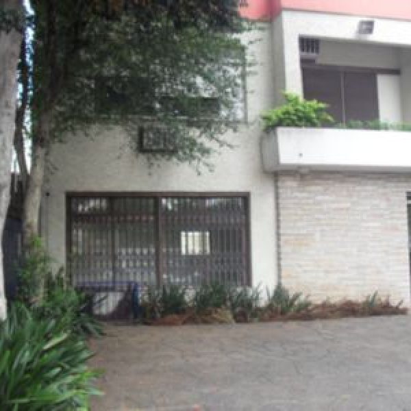 Casa para alugar com 360m², 3 quartos no bairro Moinhos de Vento em Porto Alegre - Foto 1