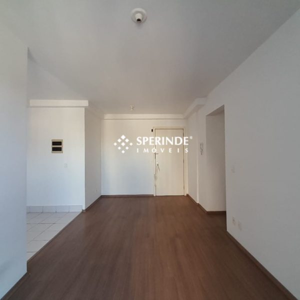 Apartamento para alugar com 60m², 2 quartos, 2 vagas no bairro Santa Catarina em Caxias do Sul - Foto 1