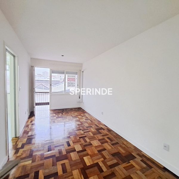 Apartamento para alugar com 35m², 1 quarto no bairro Passo d'Areia em Porto Alegre - Foto 1