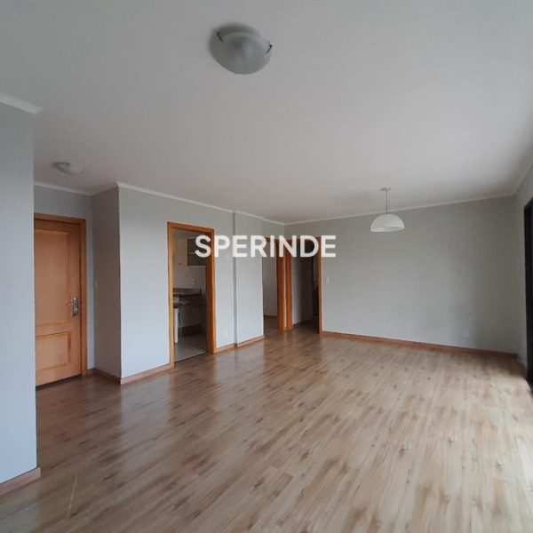 Apartamento para alugar com 120m², 4 quartos, 2 vagas no bairro Lurdes em Caxias do Sul - Foto 1