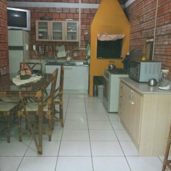 Casa à venda com 217m², 4 quartos, 1 vaga no bairro Rio Branco em Porto Alegre - Foto 1