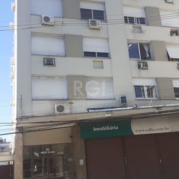 Apartamento à venda com 120m², 3 quartos, 1 suíte, 1 vaga no bairro Petrópolis em Porto Alegre - Foto 1