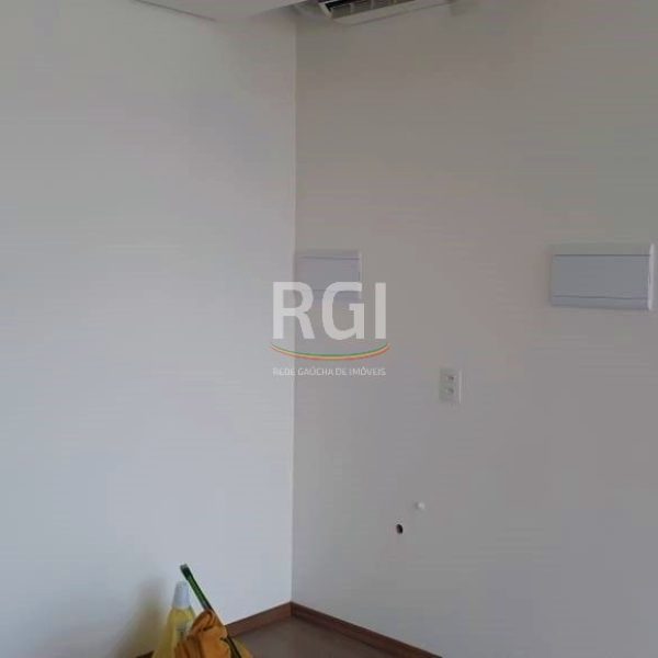 Conjunto/Sala à venda com 38m² no bairro Cidade Baixa em Porto Alegre - Foto 1