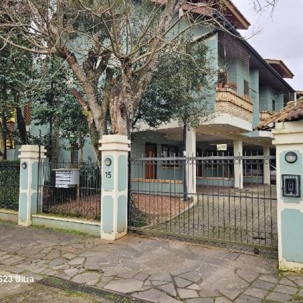 Casa Condominio à venda com 218m², 3 quartos, 1 suíte, 1 vaga no bairro Ipanema em Porto Alegre - Foto 1