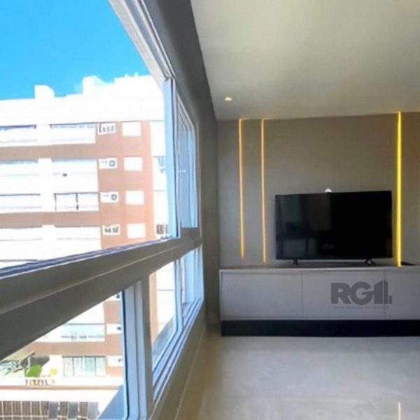 Apartamento à venda com 110m², 3 quartos, 1 suíte, 1 vaga no bairro Navegantes em Capão da Canoa - Foto 1