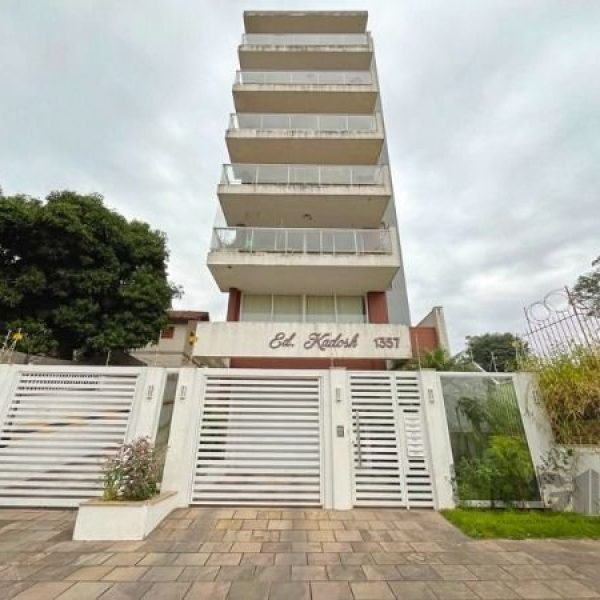 Apartamento à venda com 171m², 3 quartos, 3 suítes, 3 vagas no bairro Tristeza em Porto Alegre - Foto 1