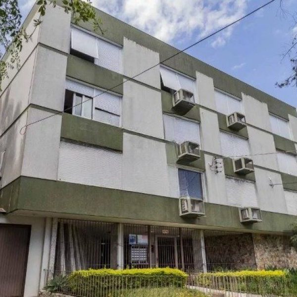 Apartamento à venda com 139m², 3 quartos, 1 suíte, 1 vaga no bairro Independência em Porto Alegre - Foto 1