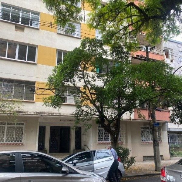 Apartamento à venda com 164m², 3 quartos, 1 suíte no bairro Independência em Porto Alegre - Foto 1