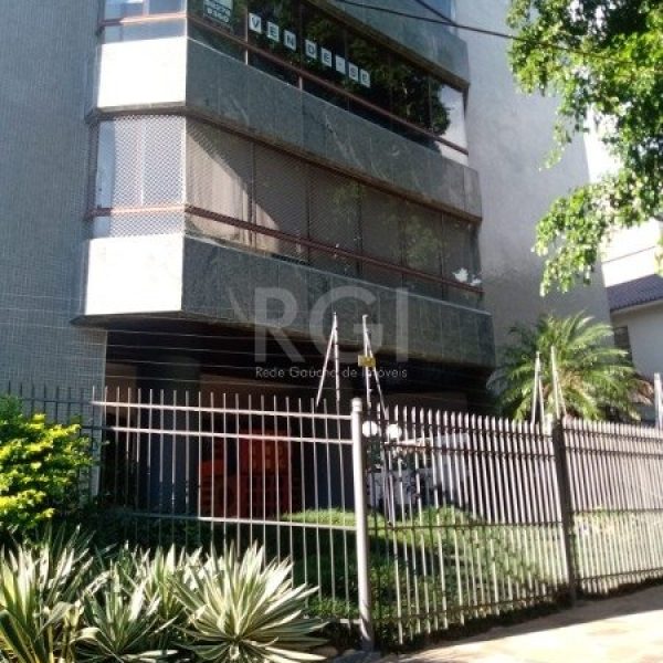 Apartamento à venda com 172m², 3 quartos, 1 suíte no bairro Petrópolis em Porto Alegre - Foto 1