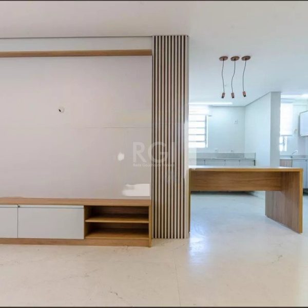 Apartamento à venda com 80m², 2 quartos, 1 suíte no bairro Farroupilha em Porto Alegre - Foto 1