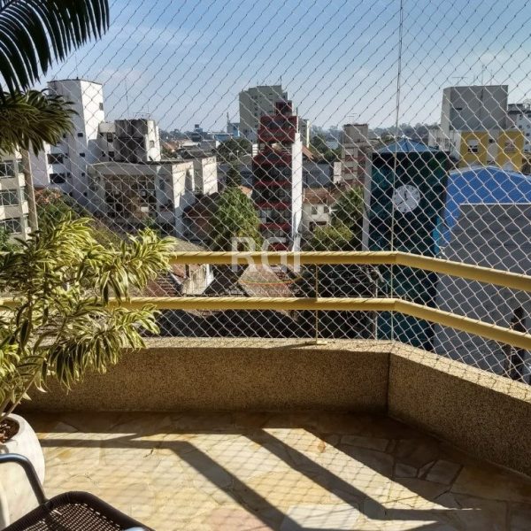 Cobertura à venda com 299m², 3 quartos, 1 suíte, 2 vagas no bairro Higienópolis em Porto Alegre - Foto 1