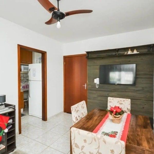 Apartamento à venda com 58m², 2 quartos no bairro Cristal em Porto Alegre - Foto 1