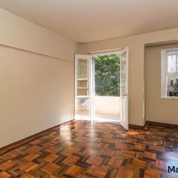 Apartamento à venda com 68m², 2 quartos no bairro Floresta em Porto Alegre - Foto 1