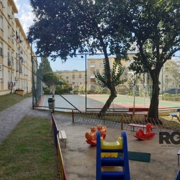 Apartamento à venda com 47m², 2 quartos, 1 vaga no bairro Passo d'Areia em Porto Alegre - Foto 1