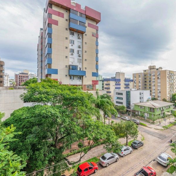 Apartamento à venda com 89m², 2 quartos, 2 suítes, 2 vagas no bairro Menino Deus em Porto Alegre - Foto 1