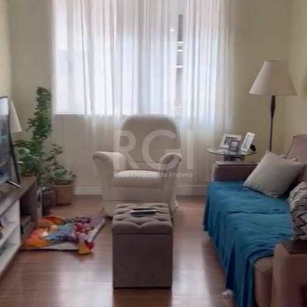 Apartamento à venda com 65m², 2 quartos no bairro Bom Fim em Porto Alegre - Foto 1