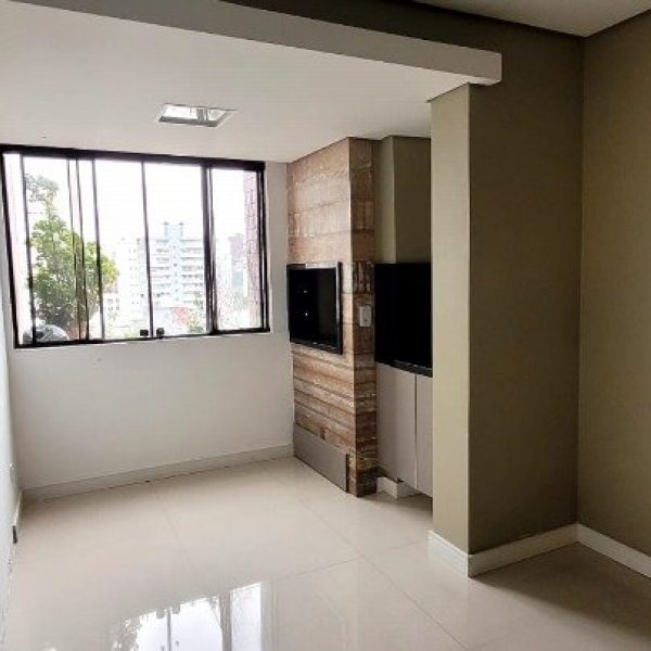 Apartamento à venda com 73m², 2 quartos, 1 suíte, 1 vaga no bairro Santana em Porto Alegre - Foto 1