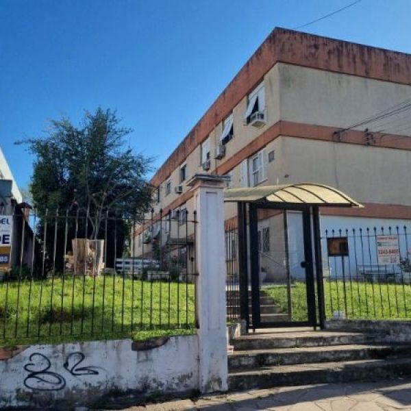 Apartamento à venda com 58m², 3 quartos, 1 suíte no bairro Cristal em Porto Alegre - Foto 1