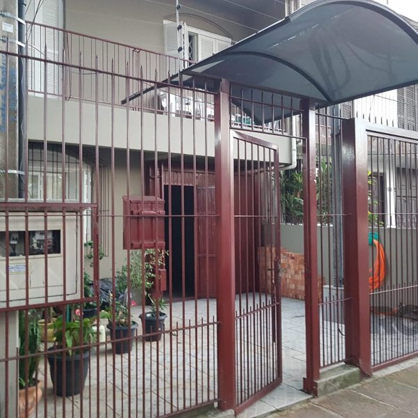 Casa à venda com 280m², 4 quartos, 4 vagas no bairro Santana em Porto Alegre - Foto 1