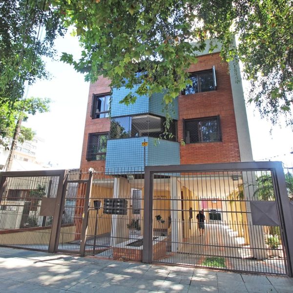 Cobertura à venda com 217m², 3 quartos, 1 suíte, 2 vagas no bairro Tristeza em Porto Alegre - Foto 1