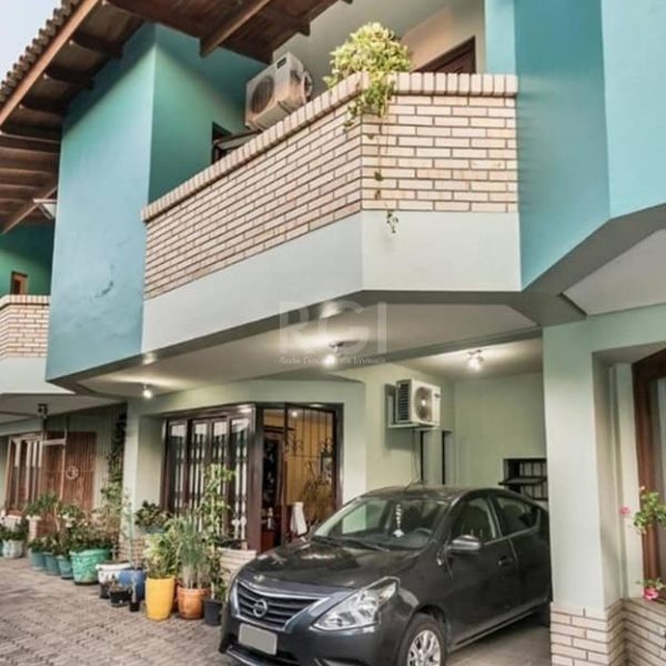 Casa Condominio à venda com 135m², 3 quartos, 1 suíte, 1 vaga no bairro Ipanema em Porto Alegre - Foto 1