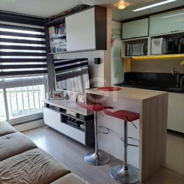 Apartamento à venda com 50m², 2 quartos, 1 suíte, 1 vaga no bairro Jardim Itu em Porto Alegre - Foto 1