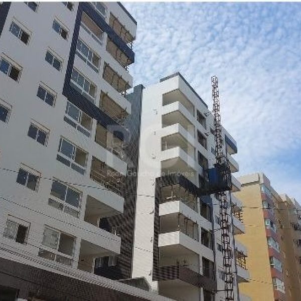 Apartamento à venda com 49m², 1 quarto, 1 vaga no bairro Centro em Capão da Canoa - Foto 1