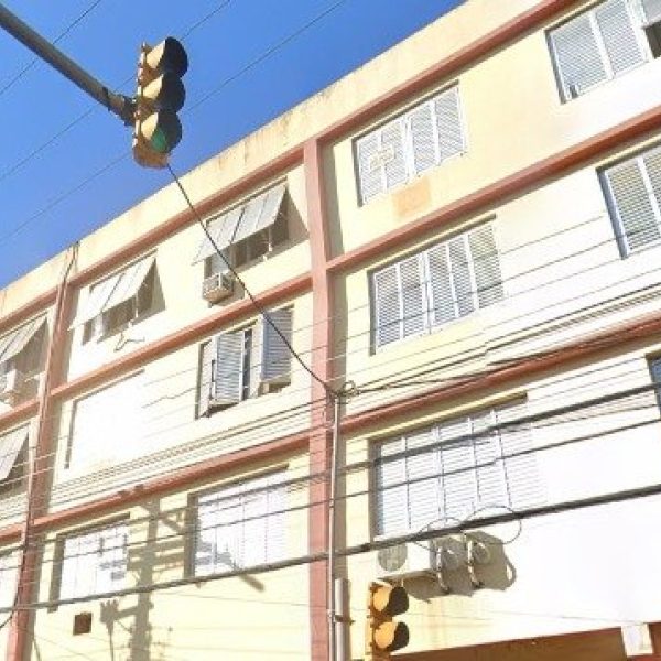 Apartamento à venda com 63m², 2 quartos, 1 vaga no bairro Partenon em Porto Alegre - Foto 1