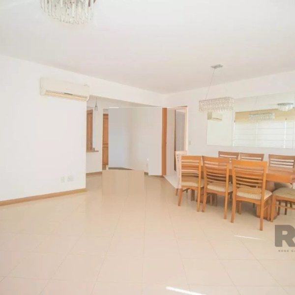 Apartamento à venda com 93m², 3 quartos, 1 suíte, 2 vagas no bairro Petrópolis em Porto Alegre - Foto 1