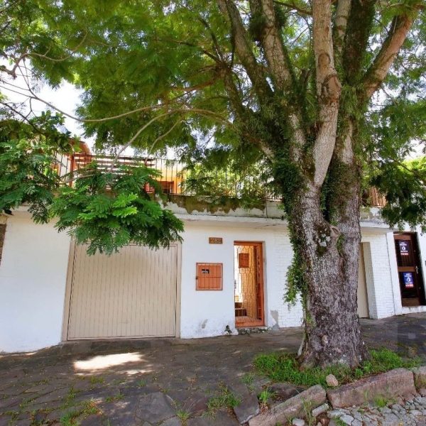 Casa à venda com 120m², 3 quartos, 1 suíte, 2 vagas no bairro Santo Antônio em Porto Alegre - Foto 1