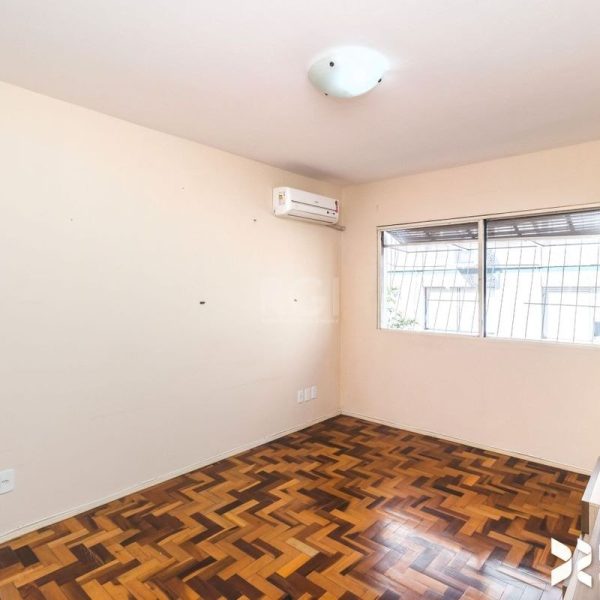 Apartamento à venda com 82m², 3 quartos, 1 suíte, 1 vaga no bairro Menino Deus em Porto Alegre - Foto 1