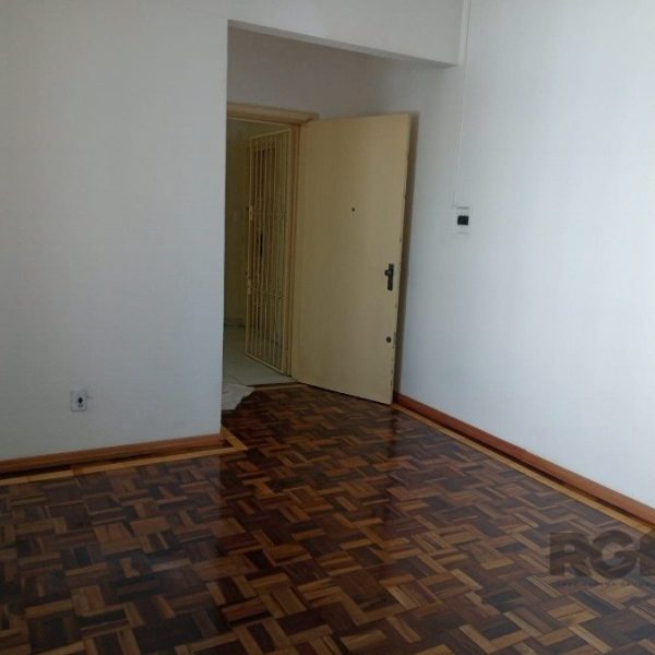 Apartamento à venda com 65m², 2 quartos no bairro Santo Antônio em Porto Alegre - Foto 1