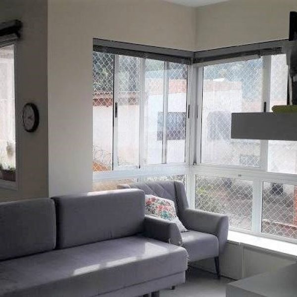 Apartamento à venda com 83m², 2 quartos, 1 suíte, 1 vaga no bairro Santo Antônio em Porto Alegre - Foto 1