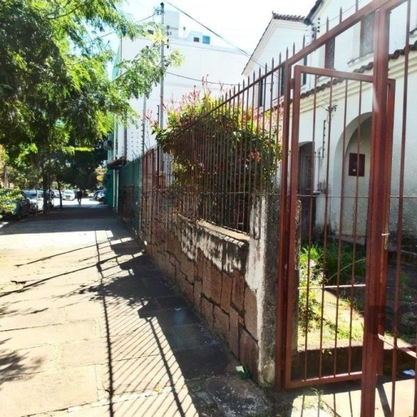 Casa à venda com 138m², 3 quartos no bairro Menino Deus em Porto Alegre - Foto 1