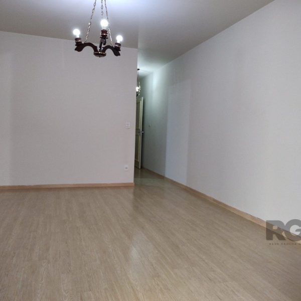 Apartamento à venda com 87m², 2 quartos, 1 suíte no bairro Petrópolis em Porto Alegre - Foto 1