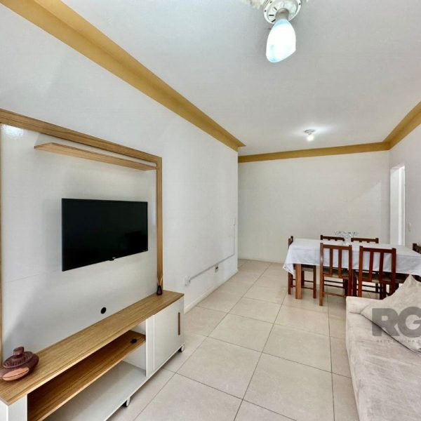 Apartamento à venda com 73m², 2 quartos, 1 suíte no bairro Centro em Capão da Canoa - Foto 1