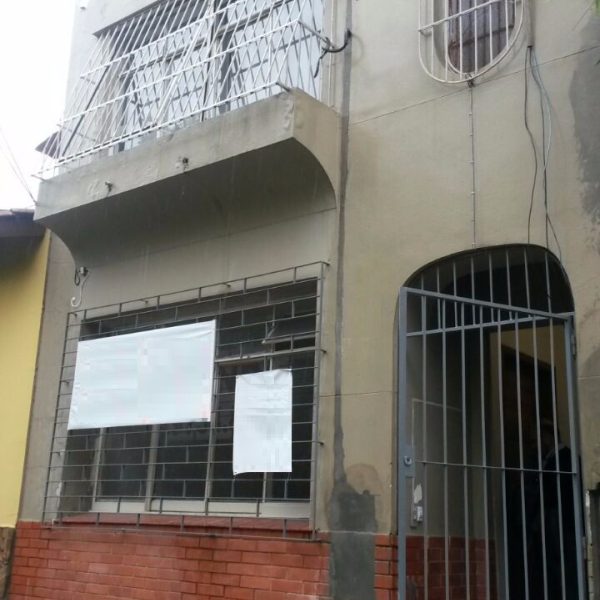 Casa à venda com 280m², 5 quartos, 3 suítes no bairro Cidade Baixa em Porto Alegre - Foto 1