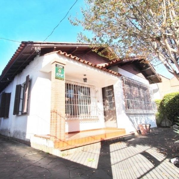 Casa à venda com 200m², 4 quartos, 4 vagas no bairro Medianeira em Porto Alegre - Foto 1