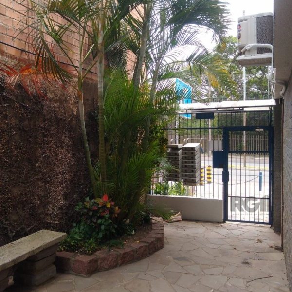 Apartamento à venda com 68m², 2 quartos, 1 vaga no bairro Petrópolis em Porto Alegre - Foto 1