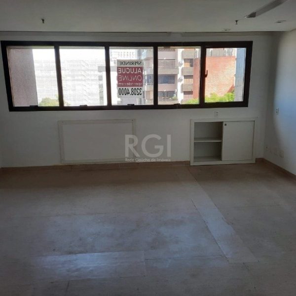 Conjunto/Sala à venda com 36m², 1 vaga no bairro Rio Branco em Porto Alegre - Foto 1